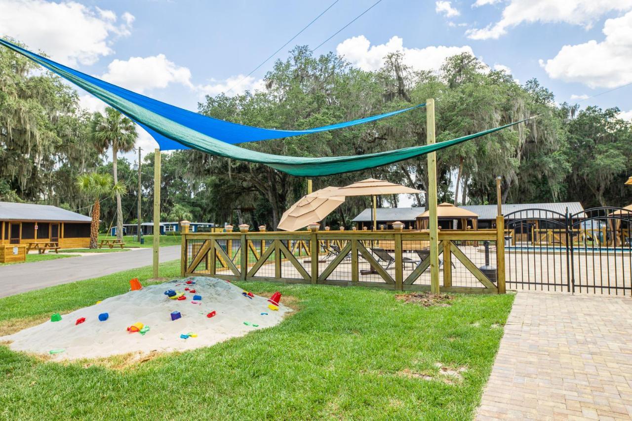 Idlewild Lodge And Rv Park Lake Panasoffkee المظهر الخارجي الصورة