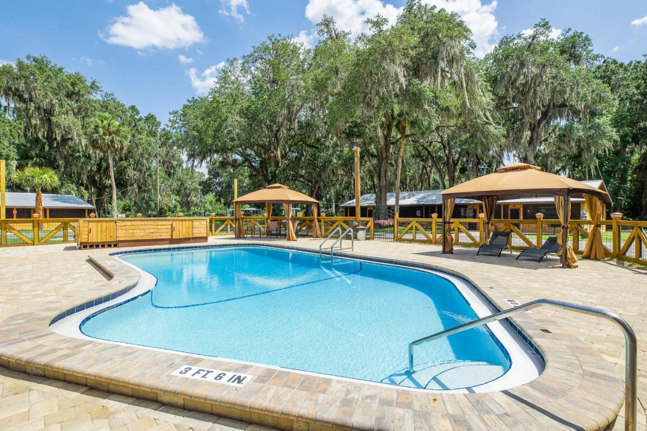 Idlewild Lodge And Rv Park Lake Panasoffkee المظهر الخارجي الصورة