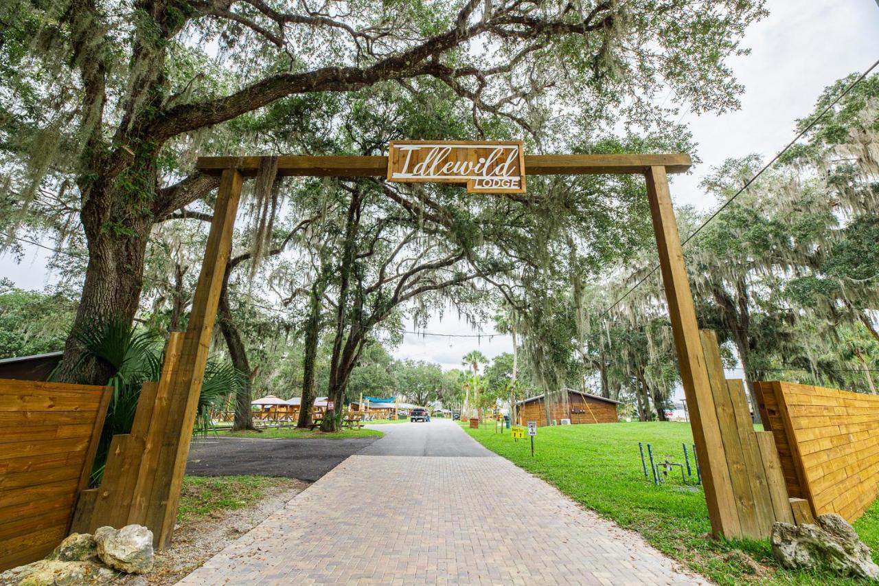 Idlewild Lodge And Rv Park Lake Panasoffkee المظهر الخارجي الصورة